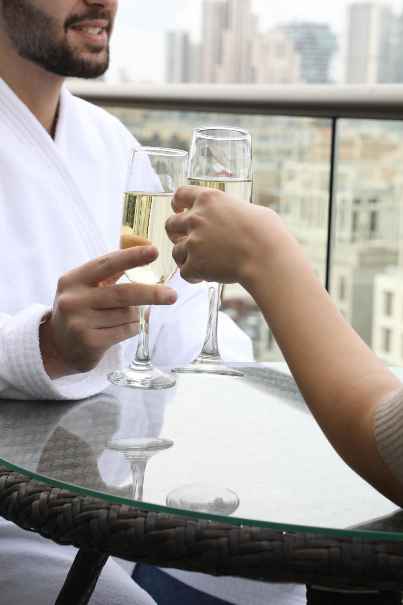 Saifi Suites Hotel Бейрут Экстерьер фото
