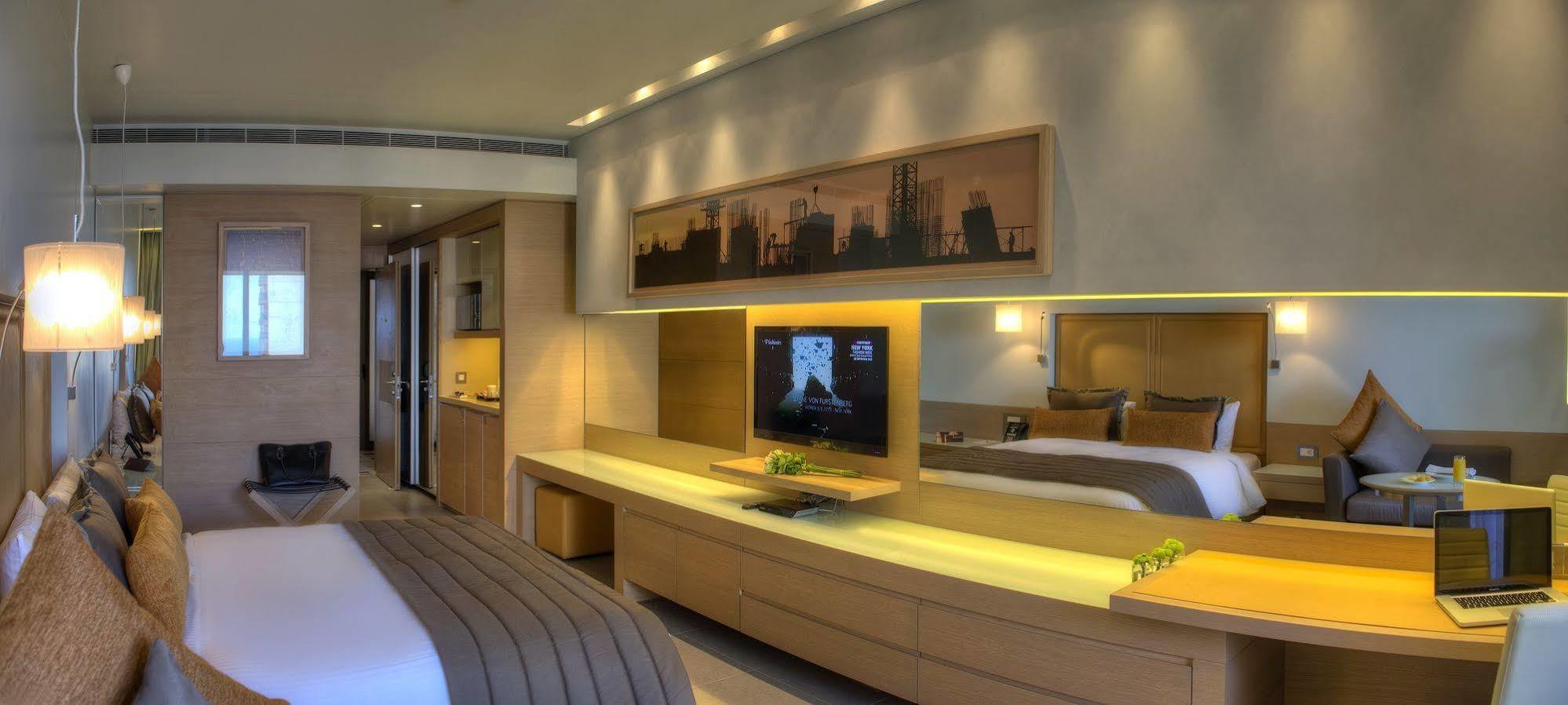 Saifi Suites Hotel Бейрут Экстерьер фото
